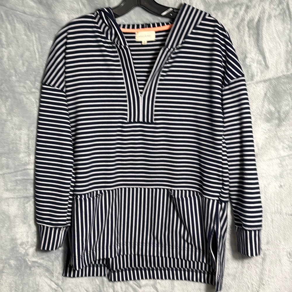 MelloDay hoodie women’s Medium striped perfect for summer soft M nautical top